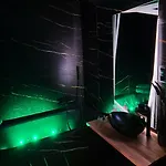 Apartmán Pod 27- Klimatyzacja,wanna Z Hydromasazem,garaz *